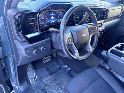 2025 Chevrolet Silverado 1500 4WD Crew Cab Standard Bed LT