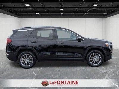 2024 GMC Terrain AWD SLT