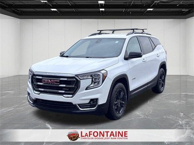 2024 GMC Terrain AWD AT4