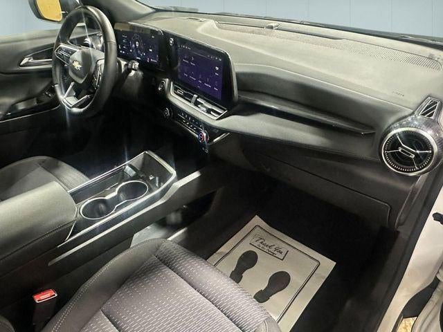 2025 Chevrolet Equinox FWD LT