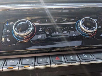 2023 GMC Sierra 1500 4WD Crew Cab Short Box Denali