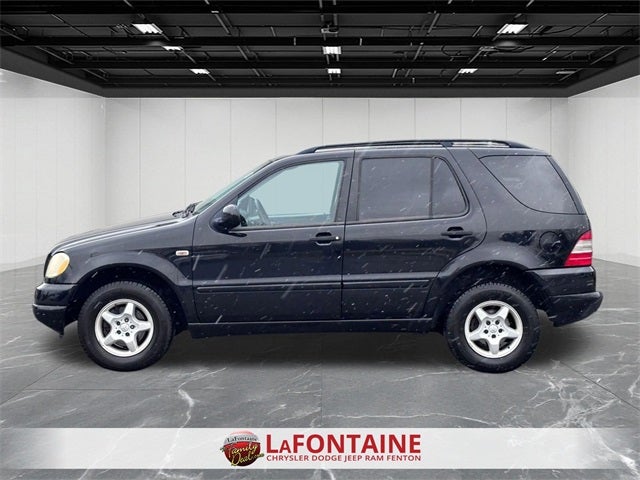 2001 Mercedes-Benz ML 320 ML 320 4MATIC®