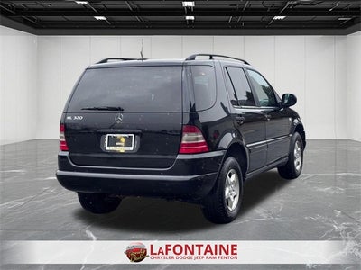 2001 Mercedes-Benz ML 320 ML 320 4MATIC®