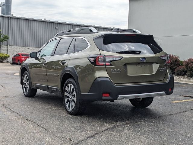 2025 Subaru Outback Touring
