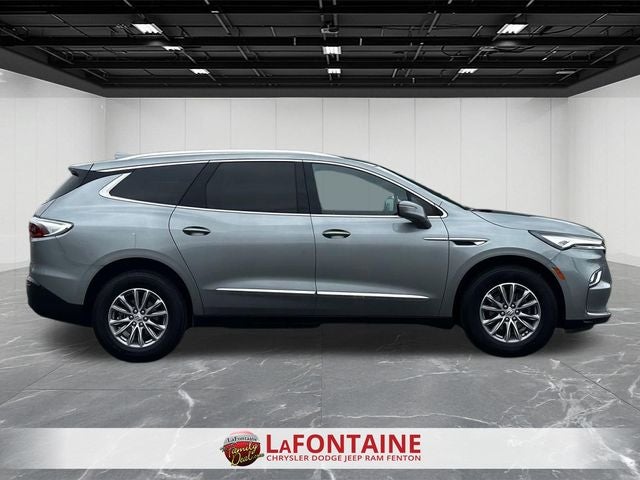 2024 Buick Enclave Essence AWD