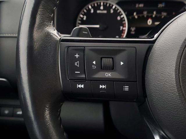 2023 Nissan Pathfinder SL 4WD