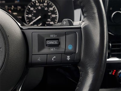 2023 Nissan Pathfinder SL 4WD