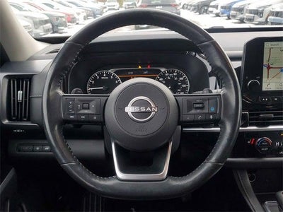 2023 Nissan Pathfinder SL 4WD