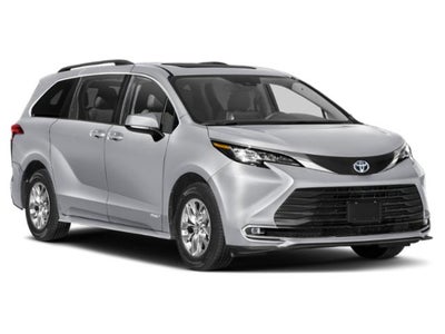 2022 Toyota Sienna XLE