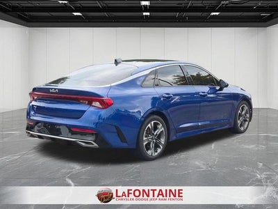 2022 Kia K5 EX