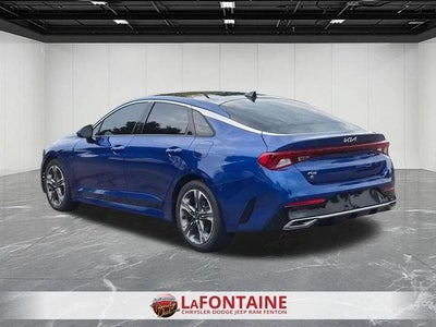 2022 Kia K5 EX