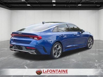 2022 Kia K5 EX