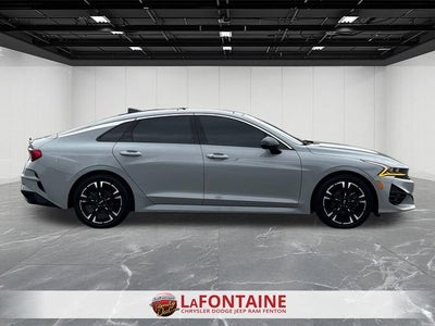 2022 Kia K5 GT-Line