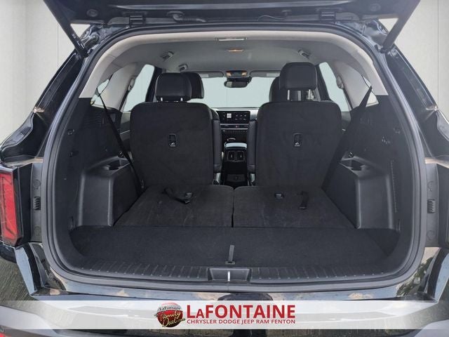 2025 Kia Sorento EX