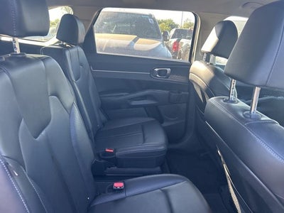 2025 Kia Sorento EX