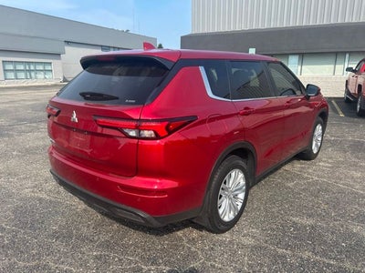 2024 Mitsubishi Outlander ES 2.5 S-AWC