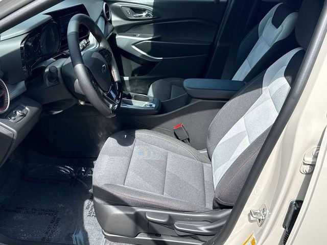 2026 Chevrolet Trax FWD 1RS