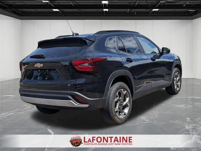 2025 Chevrolet Trax FWD LT