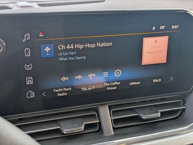 2025 Chevrolet Trax FWD LT