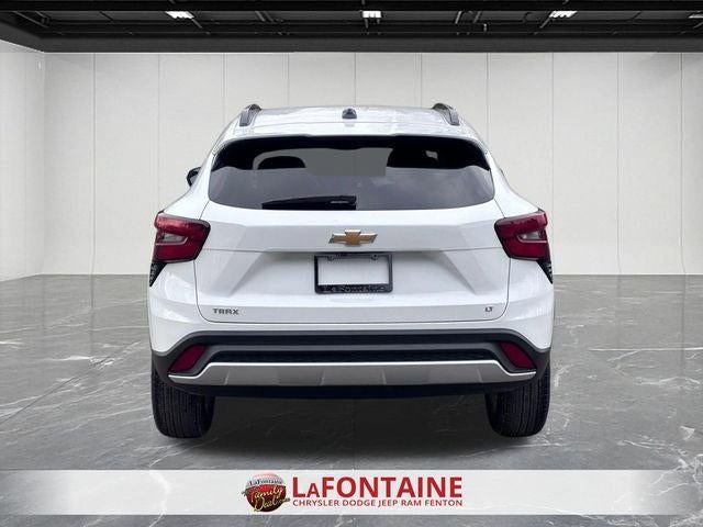2025 Chevrolet Trax FWD LT
