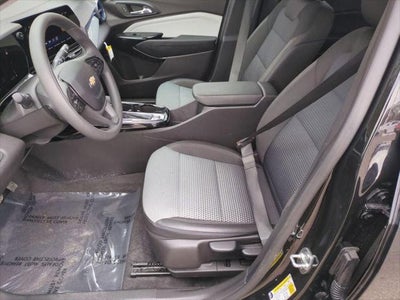 2025 Chevrolet Trax FWD LT