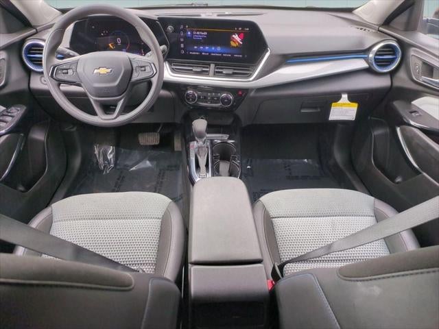 2025 Chevrolet Trax FWD LT