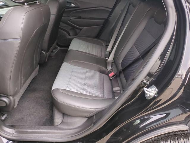 2025 Chevrolet Trax FWD LT