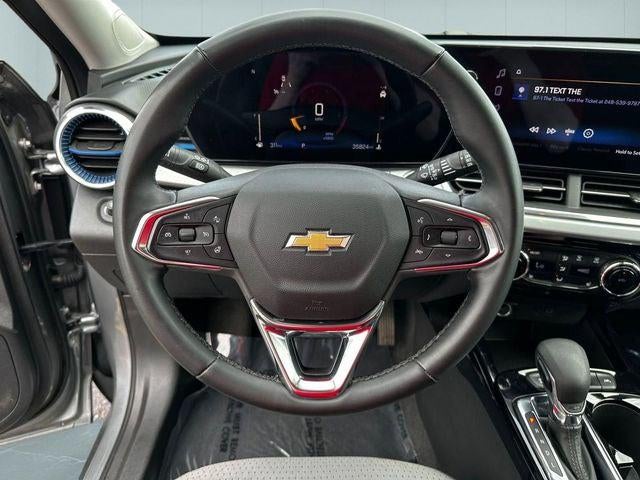 2025 Chevrolet Trax FWD LT