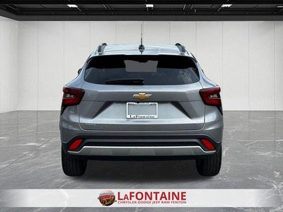 2025 Chevrolet Trax FWD LT