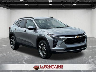 2025 Chevrolet Trax FWD LT