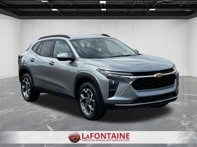 2025 Chevrolet Trax FWD LT