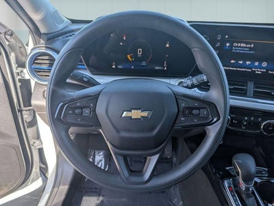 2025 Chevrolet Trax FWD LT