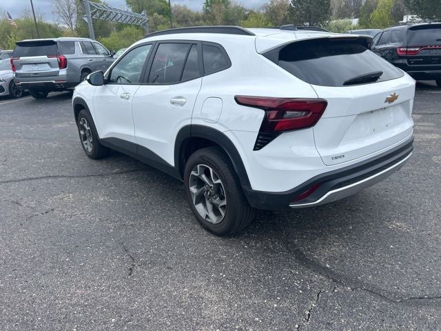 2025 Chevrolet Trax FWD LT