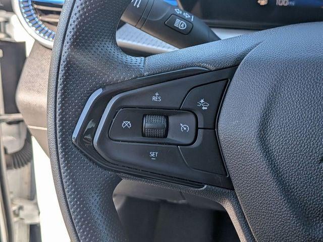 2025 Chevrolet Trax FWD LT