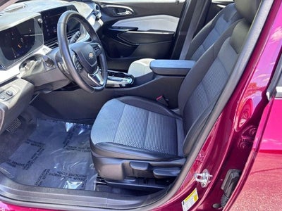 2025 Chevrolet Trax FWD LT