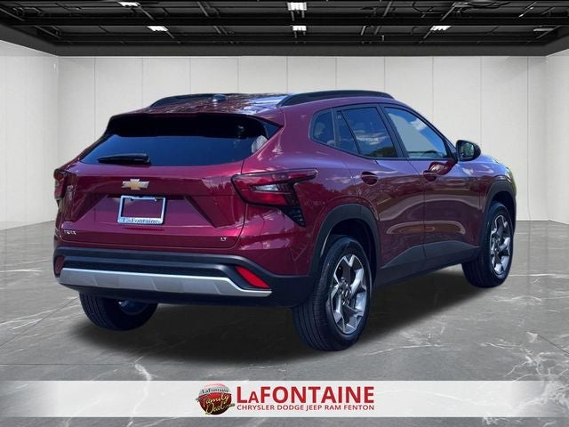 2025 Chevrolet Trax FWD LT