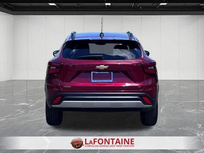 2025 Chevrolet Trax FWD LT