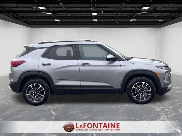 2025 Chevrolet Trailblazer FWD LT