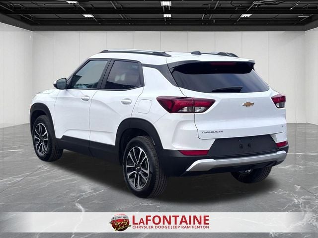 2025 Chevrolet Trailblazer FWD LT