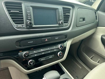 2019 Kia Sedona LX