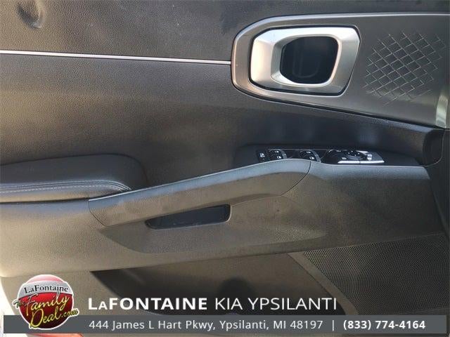 2023 Kia Sorento Hybrid EX