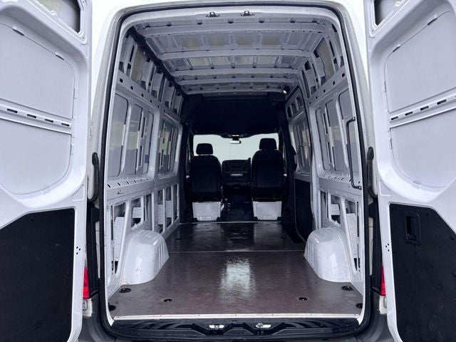 2025 Mercedes-Benz Sprinter 2500 Standard Roof 4-Cyl Diesel