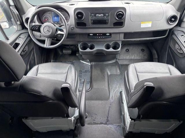 2025 Mercedes-Benz Sprinter 2500 Standard Roof 4-Cyl Diesel