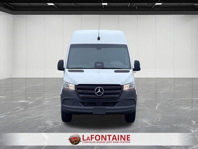 2025 Mercedes-Benz Sprinter 2500 Standard Roof 4-Cyl Diesel