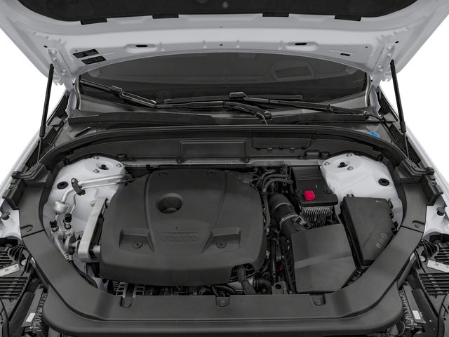 2018 Volvo XC60 T6 Momentum