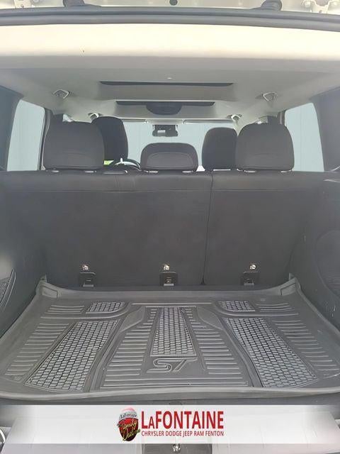 2016 Jeep Renegade 75th Anniversary