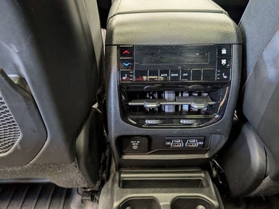 2023 Jeep Grand Cherokee L Overland 4x4