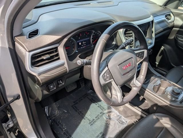 2020 GMC Acadia SLT