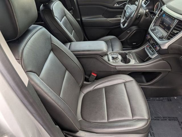 2020 GMC Acadia SLT