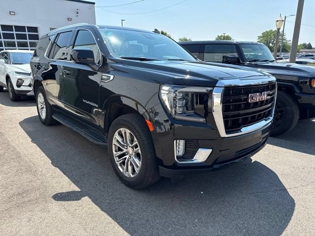 2023 GMC Yukon SLE